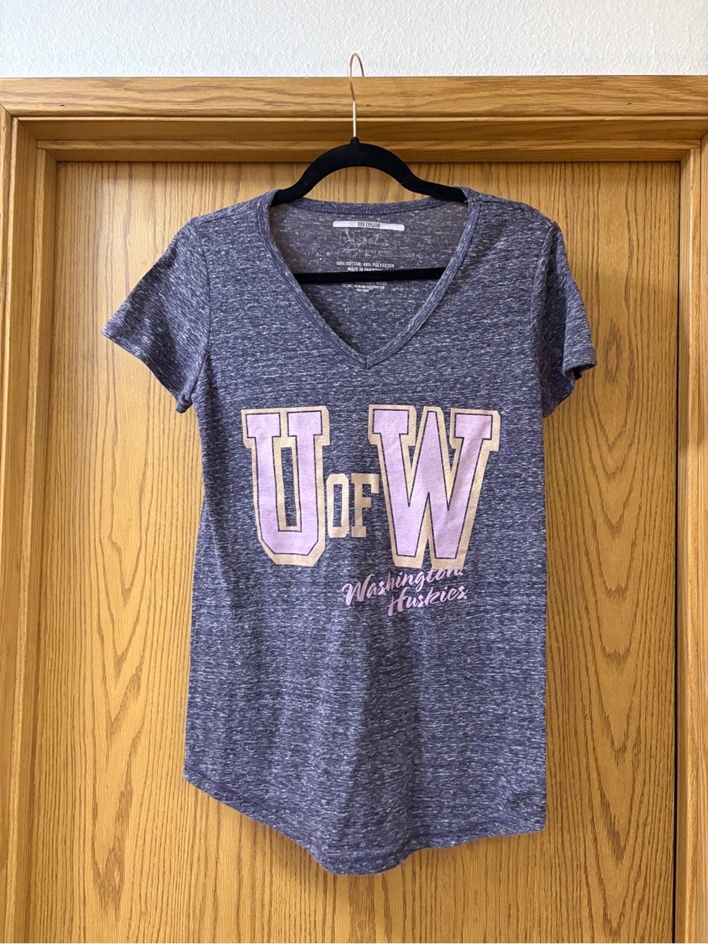 Washington Huskies Purple V-Neck Short Sleeve Tee